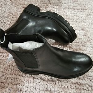 Lolla Steve Madden leather boots women's